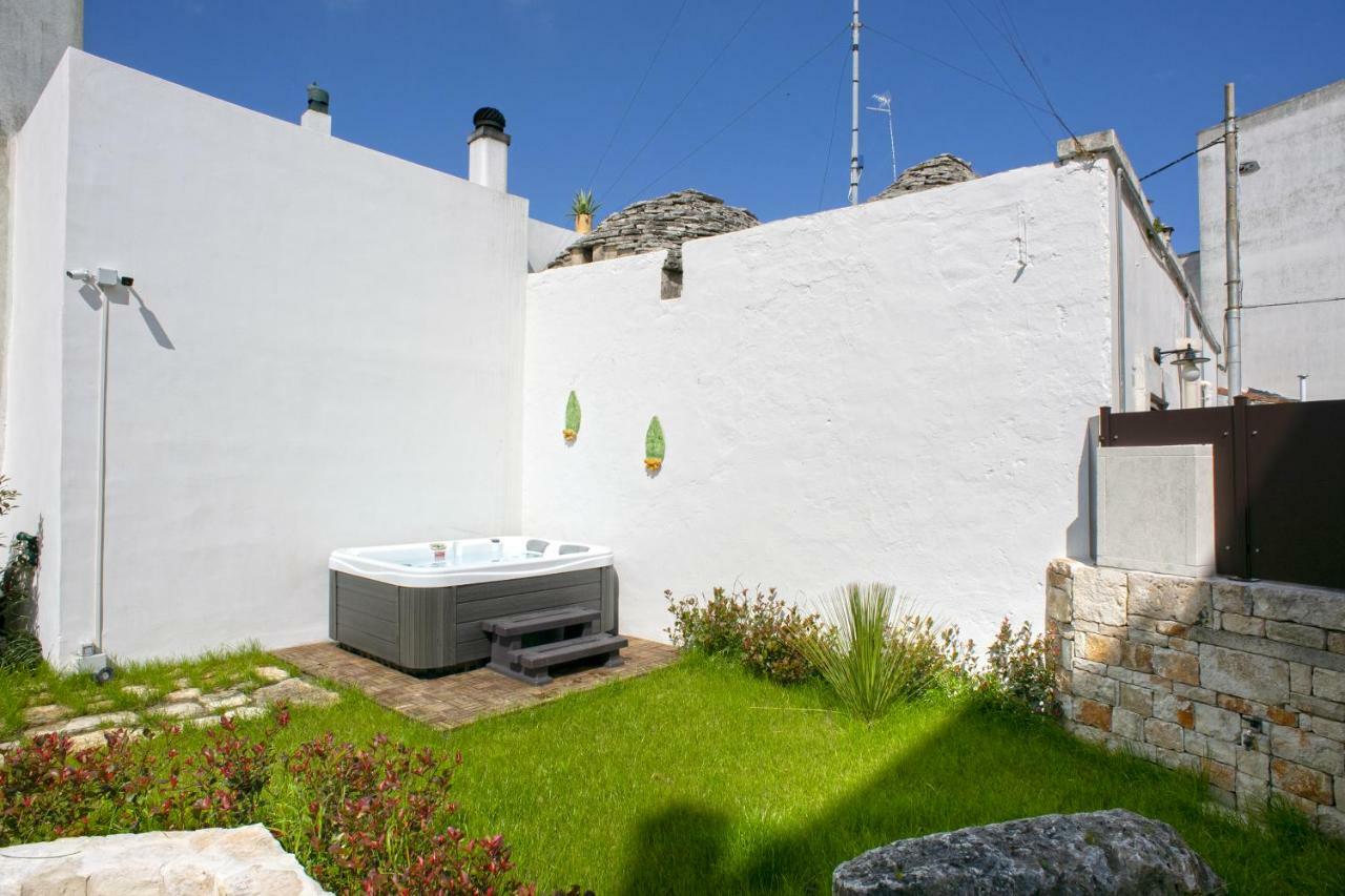 Suite Domangi Trullo Antonio Alberobello Exterior foto